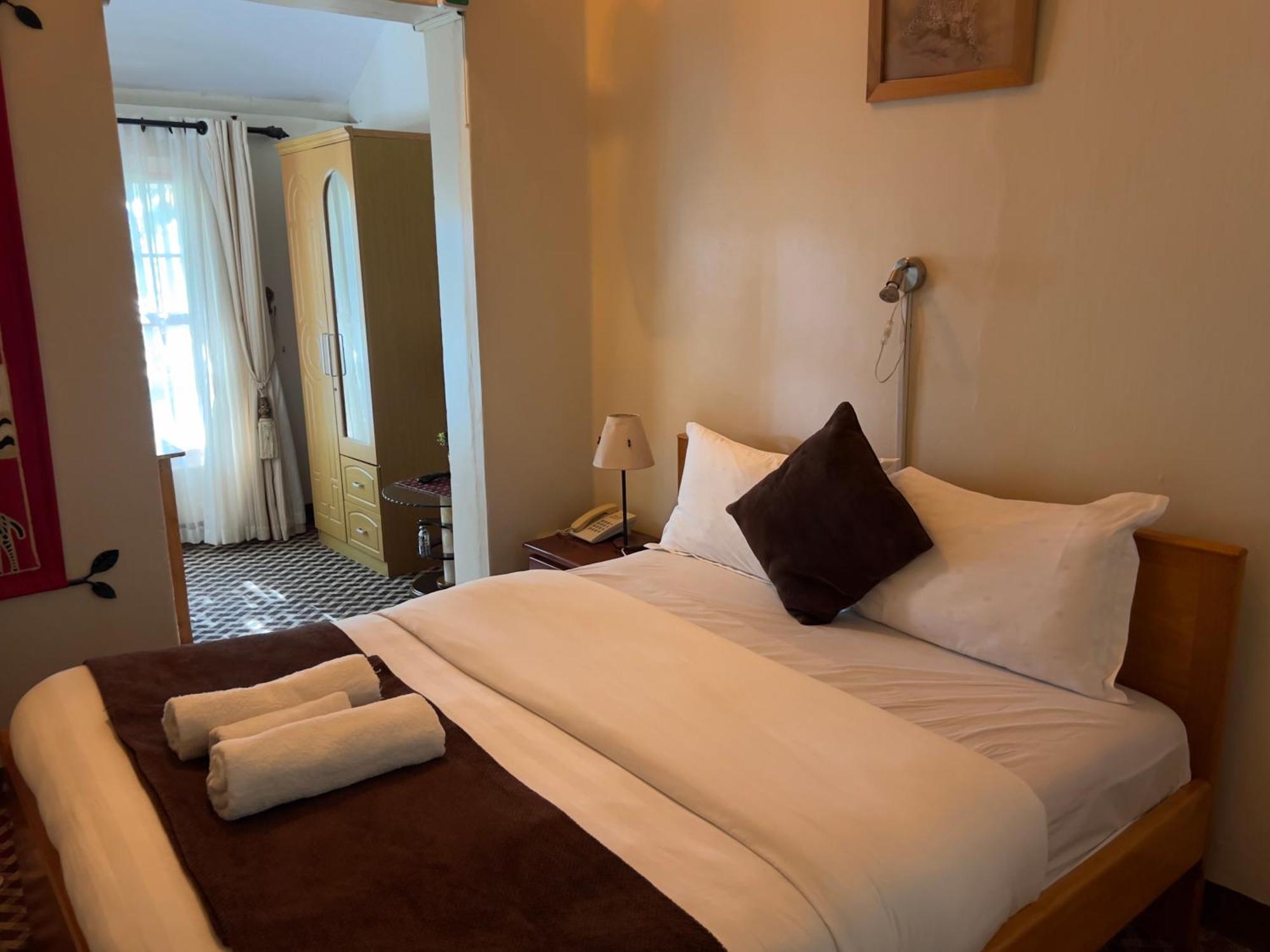 Sunset Hotel Entebbe Eksteriør bilde