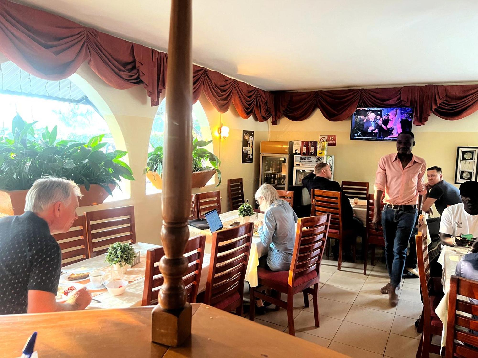 Sunset Hotel Entebbe Eksteriør bilde