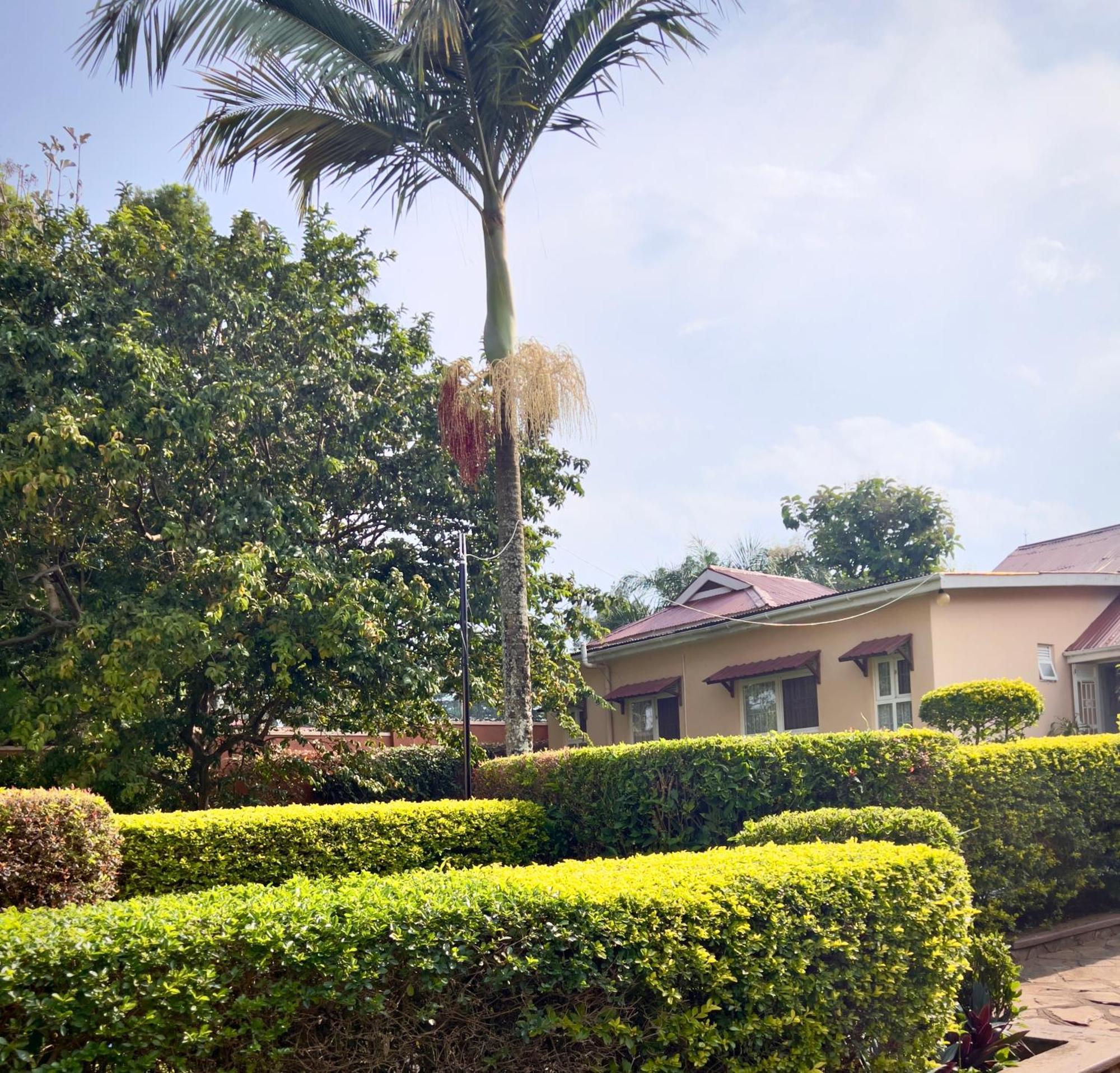 Sunset Hotel Entebbe Eksteriør bilde